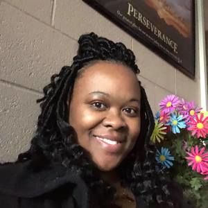 Meet your Posher, Constance